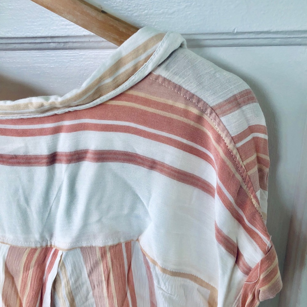 Linen style top